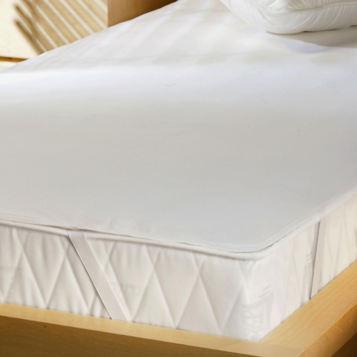 Непромокаем протектор с четири ластика iSleep 3